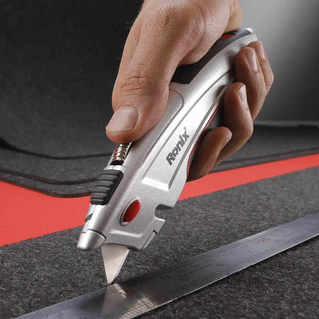 کاتر ذوزنقه ای حرفه ای رونیکس Shark RH-3010